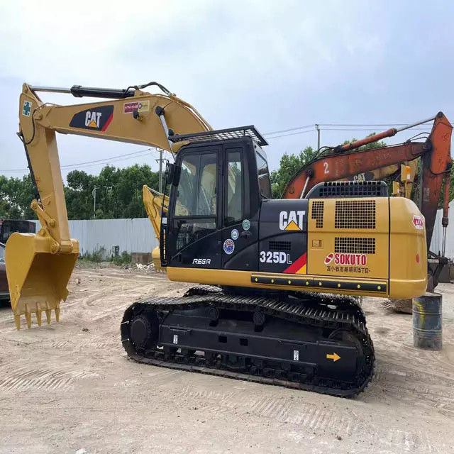 CAT 325DL Used CAT Excavators Earth Moving Machinery CAT 320 320D Excavator