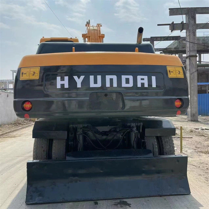 R210W 9 Hyundai Wheel Excavator Limited Sites Heavy Duty Operating Weight 22 Ton