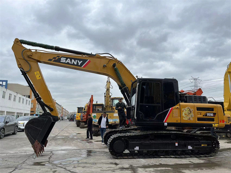 21 Ton Used Hydraulic Excavator SANY 215C Excellent Performance Brown Color