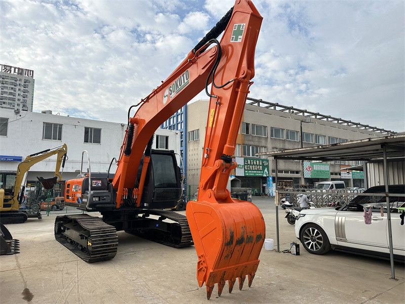Used Hitachi ZX200LC Excavator Japan Origin Used Hitachi Zx200 20 Ton Excavator