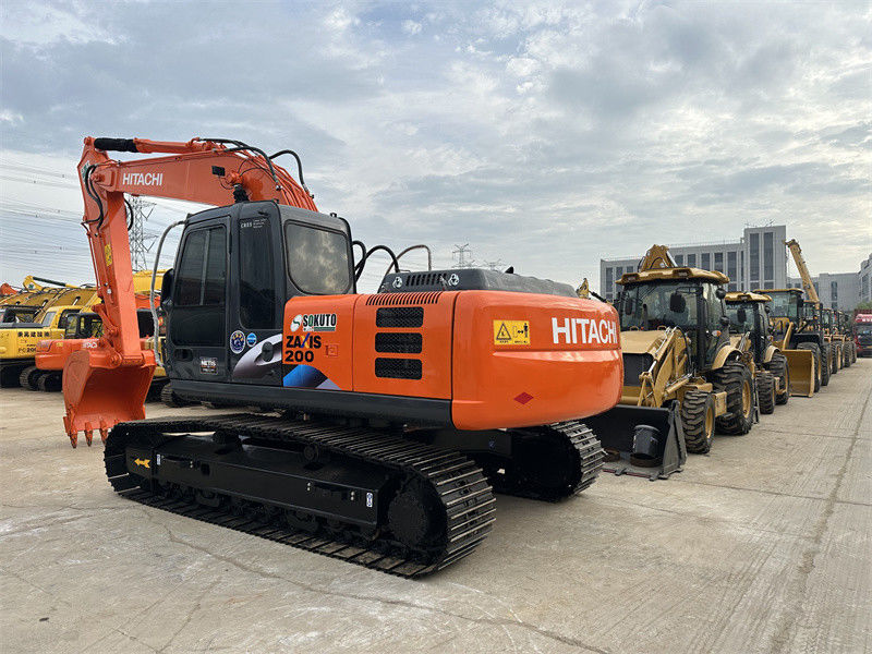 Used Hitachi ZX200LC Excavator Japan Origin Used Hitachi Zx200 20 Ton Excavator