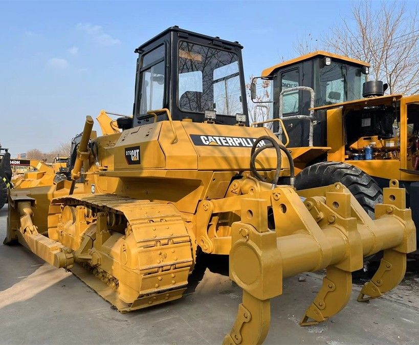 Used CAT Caterpillar D7G Crawler Tractor Bulldozer Good Condition With Blade And Ripper