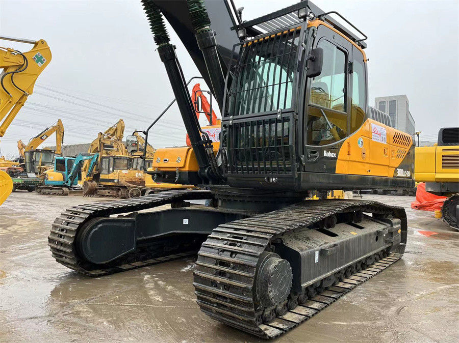 Hyundai R300LC-9S Used Hydraulic Excavator For Construction Mining Weight 30 Tons