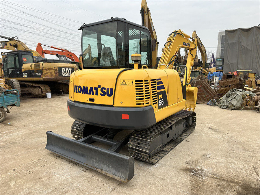 Small Japan Komatsu PC56 Used Hydraulic Excavator Mini Size Weight 5 Tons With Blade