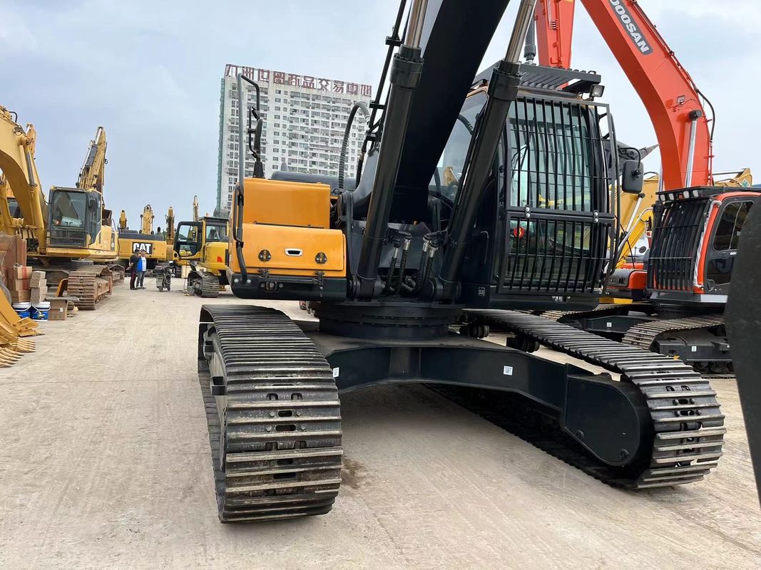 330LC-9S Used Excavator 210 KW Engine Power For Smooth And Fast Operations