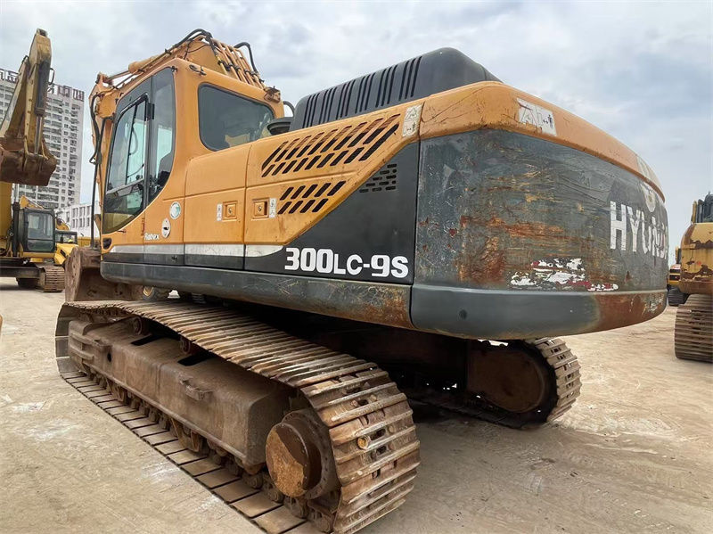 Used Hyundai R300LC-9S Excavator For Sale Well-Maintained Ready To Work
