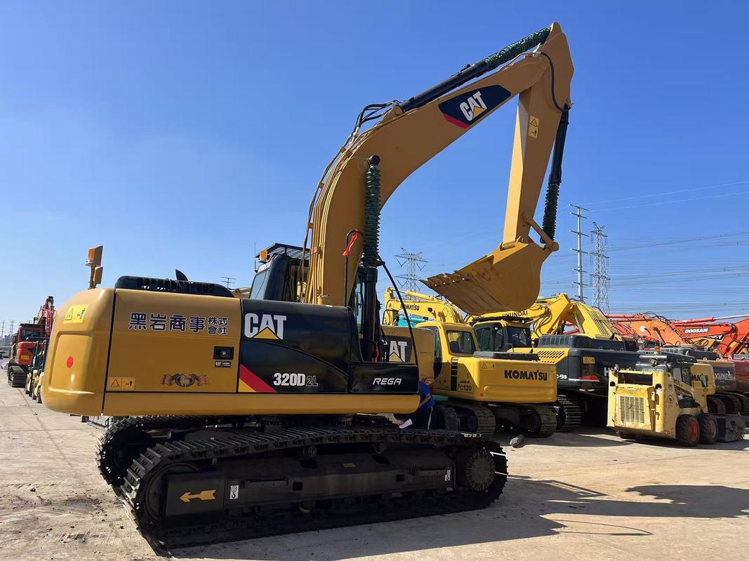 High quality used Caterpillar 320D2L excavator 20 tons excavator for sale