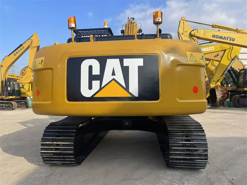 Used Caterpillar 320D Excavator with Caterpillar C6.4 Engine and 1.2m3 Bucket Capacity for Heavy-Duty Construction