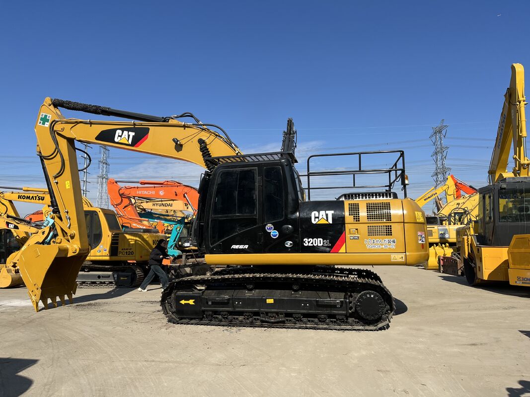 Used Cat Excavator 320D2L with Tested Machinery Report and Original Engine for Dependable Construction Operations