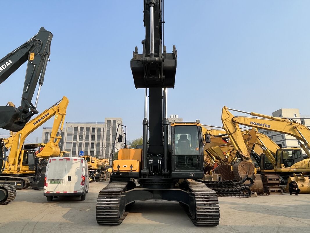 Used Hyundai Excavator 300LC-9 Heavy Duty Machine High Power Durable Engine Stable Operation Perfect for Demanding Earthmoving Tasks