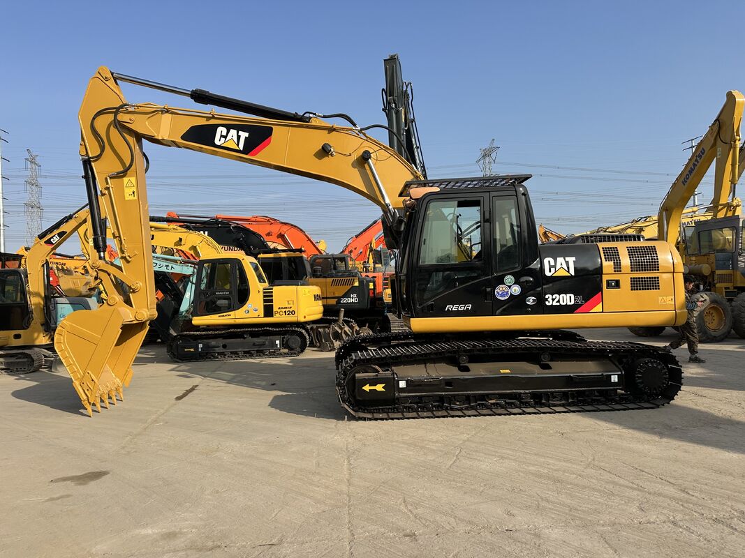 Used CAT 320DL Excavators designed for long term reliability and fuel efficiency to optimize productivity and reduce downtime