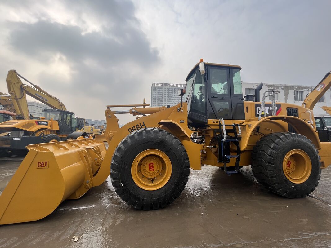 Used CAT 966H Wheel Loader with High Breakout Force and Robust Powertrain Delivering Performance in Harsh Industrial Environments