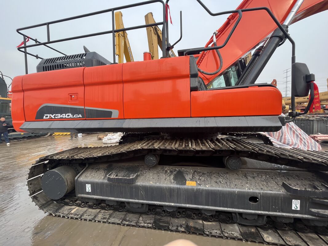Used Doosan DX340LCA Excavator Equipped with Common Rail Engine and Comfortable Cabin for Operator Visibility and Long Shift Performance