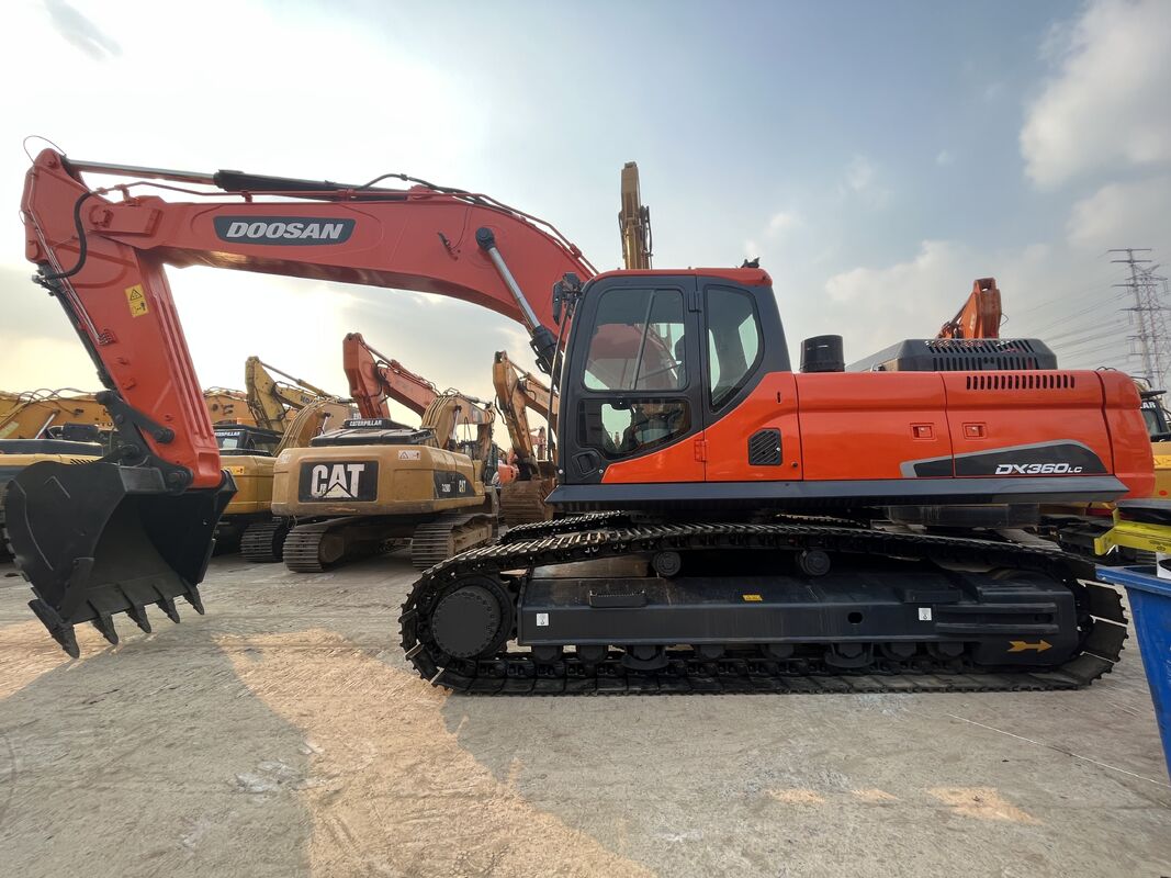 Used Doosan DX360 Excavator with Comfortable Operator Cabin and Strong Breakout Force Suitable for Demanding Excavation Work