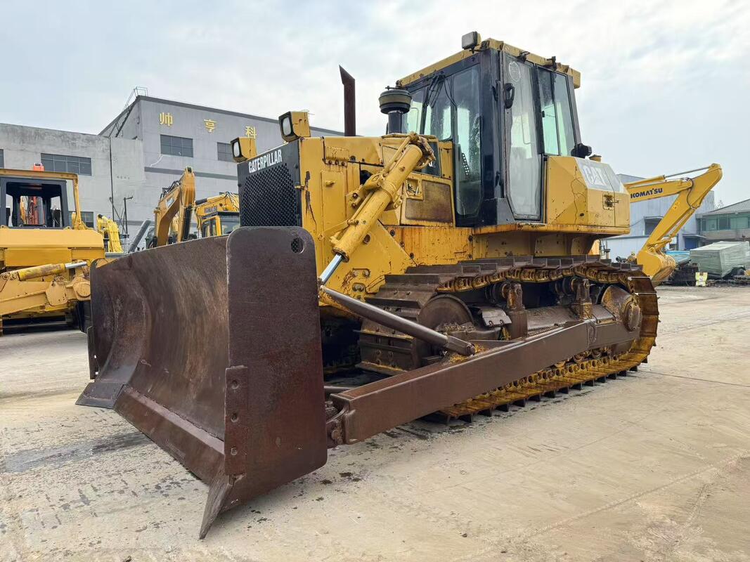 Heavy Duty Used CAT D7G Bulldozer with Stable Blade Control and Excellent Balance Suitable for Tough Construction and Earthmoving Jobs