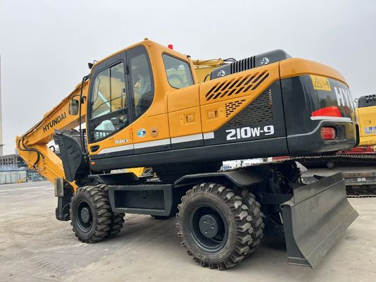 Moving Type Used Hyundai R210W-9 Wheel Excavator 21 Ton Used Hyundai Wheel Excavator