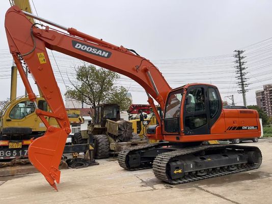 Used Doosan DX225 Excavator Medium Size Doosan Excavator